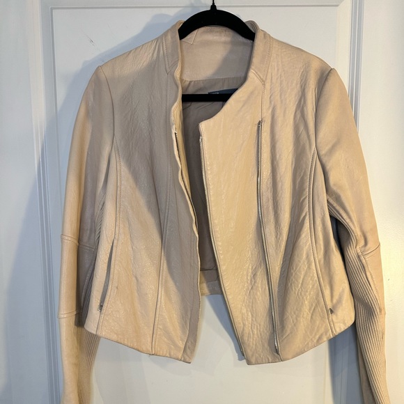 Vince Sand Shell Asymmetrical Rib Knit 100% Lambskin Leather Moto Designer Coat - Picture 6 of 16